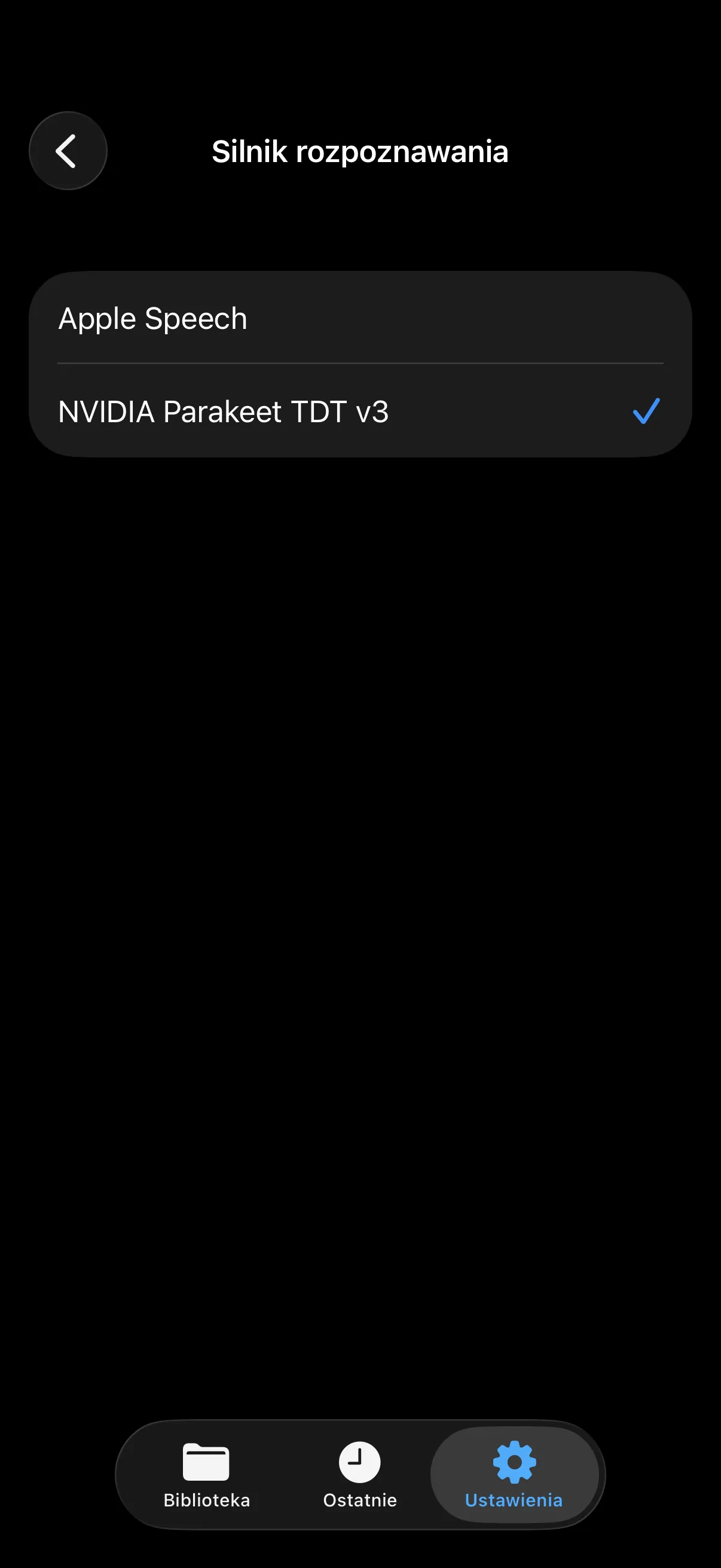 Apple Speech albo NVIDIA Parakeet TDT v3 na tym iPhonie.